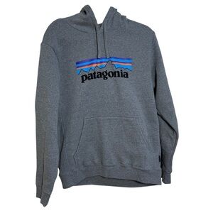 Patagonia P-6 Logo Uprisal sweatshirt hoodie size medium